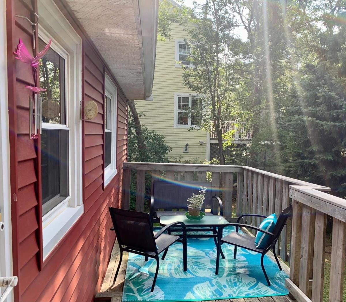 Serene Cottage Halifax Exterior photo