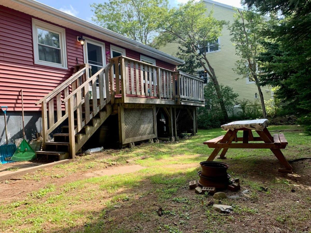 Serene Cottage Halifax Exterior photo